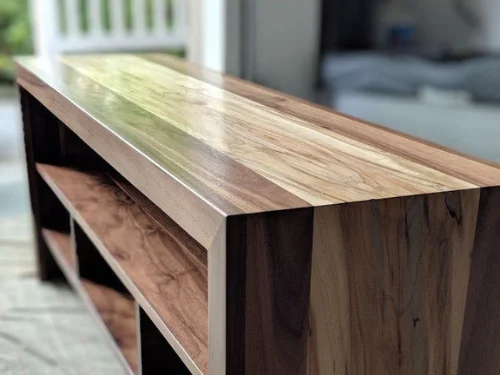 Marceneiro - PR em marcenaria